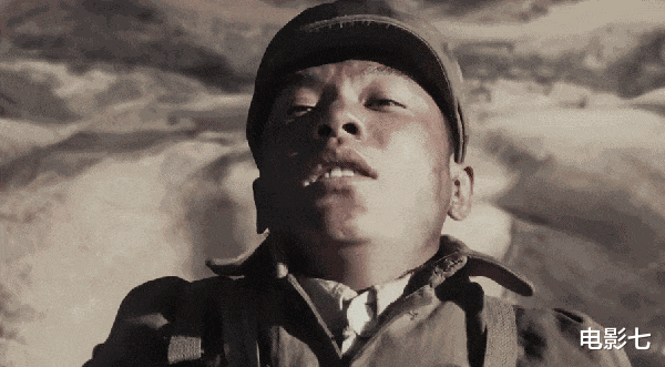 �����Ӣ�ۡ����ӱ���, ֣�������˸���ͷ, �ⲿ��ץס����������