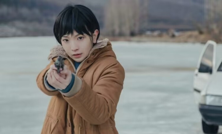 ���������ԡ�4λŮ�����: ��Ƽ�˲�����, ������ϲ�ճ�