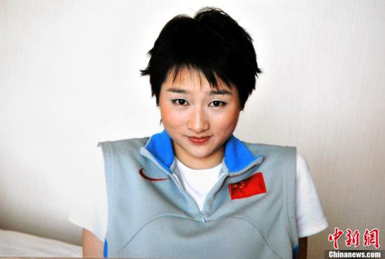 启蒙教练谈吴静钰冲三连冠: 相信她能突破自己