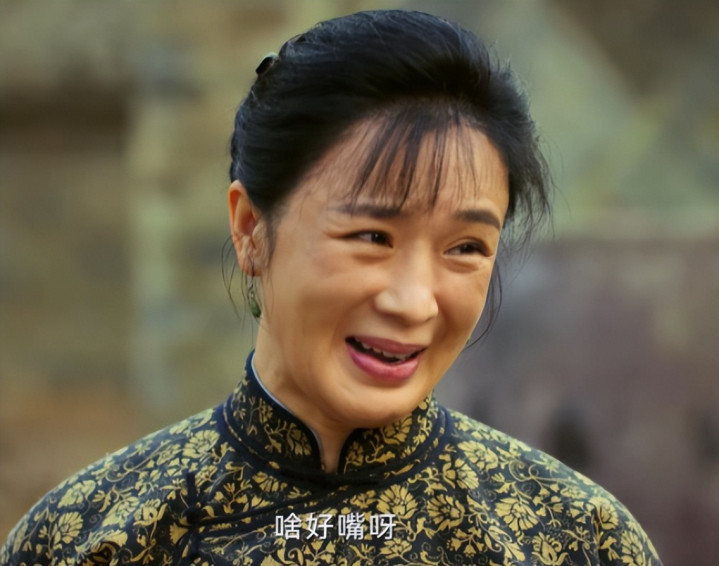 ���ӿ�ս��: �غ�����ƶ���Ϸ, ���Ů����Ȼ����轺���Ա�����(Ӱ�������غ��)