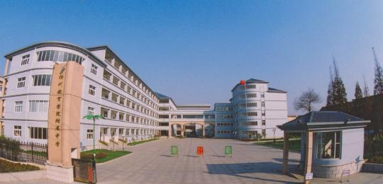 是学校黑? 还是无良商家狠? (扬州树人中学, 教