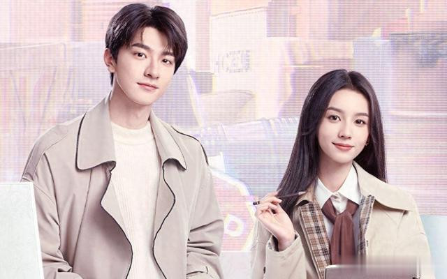 ������Ҷ��ġ�����͸¶������һ����ҲƬ���кܶࡰ��Ȼ���ӡ�(����Ҷ�������)