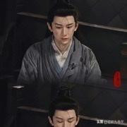 �߲���������װ������, Фս��������������������������ڴ�˭?