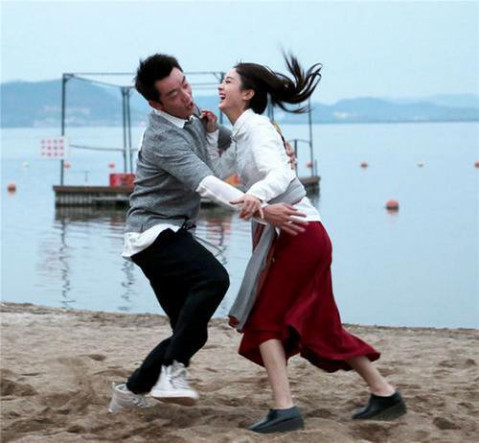 女明星跑起来: 范冰冰依旧女王范 赵丽颖你在干吗? - 微信奴