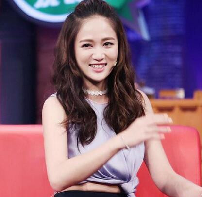 苹果头娱乐圈女明星都在扎 只有她扎完像18岁