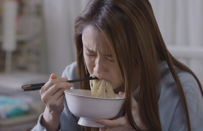 ���׵���, ��������5��������������, �����ҽ��꿴������ĵĹ�����