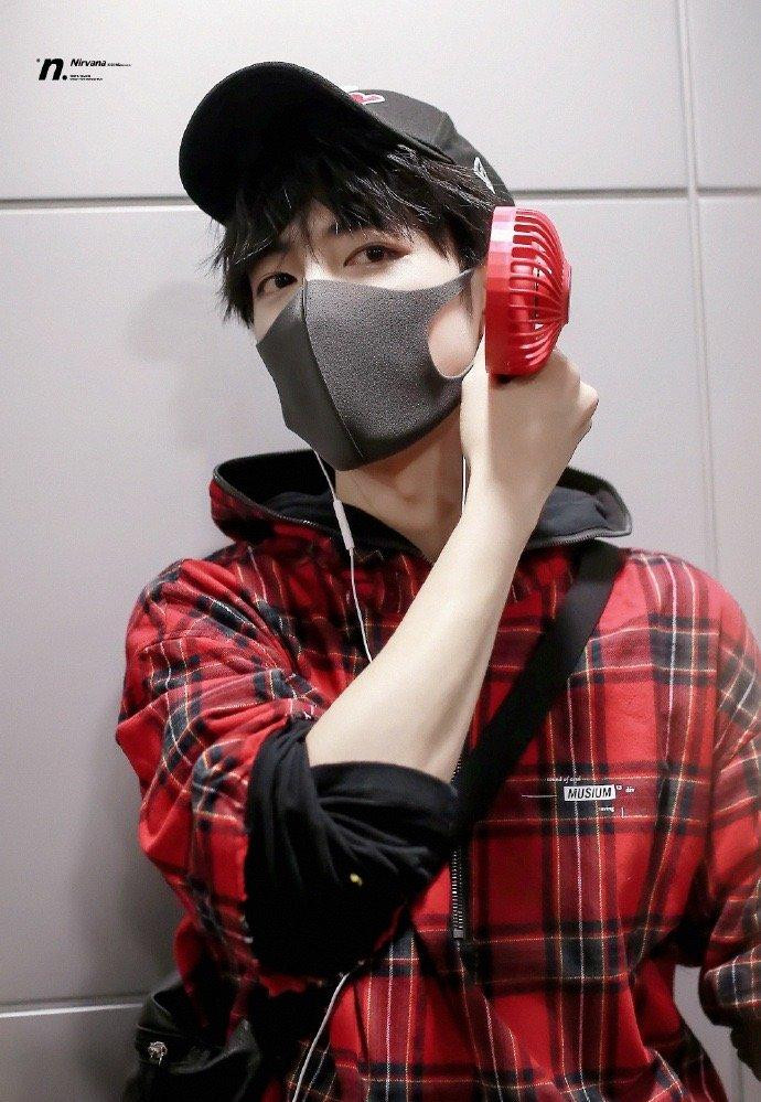 Фս����LOOK���쳱��, ��˿�����¾����