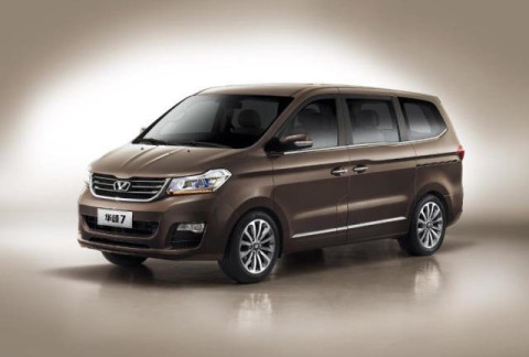 华晨商务mpv轴距2990, 不输别克gl8,奥德赛!