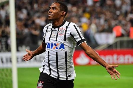 拒绝天价合同 3倍薪金也无法打动埃利亚斯