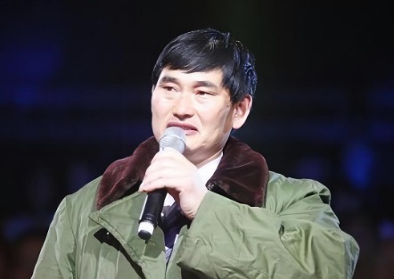 13场演出被取消！大衣哥报警追责：组团举报属软暴力
