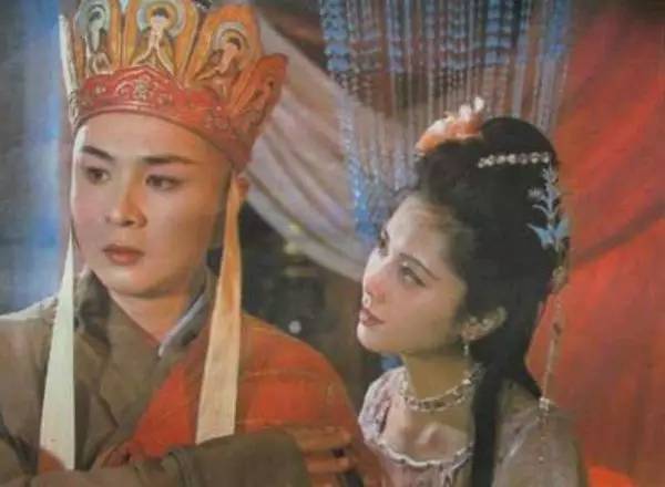 西游记中唐僧的通关文牒上写的是什么?为何每个国王都乐意给他盖?