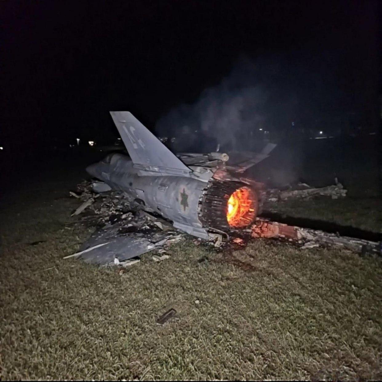 伊朗媒体公布被击落的以色列F-35战机残骸照片