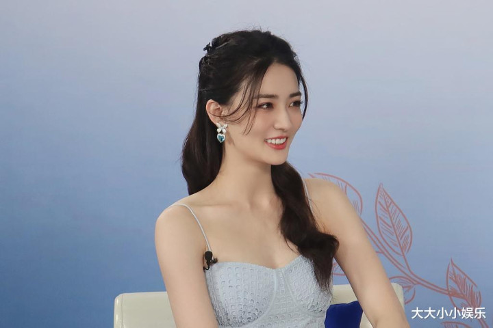 ��V����µķ�������: ����ں��ϵ����ʵ�Ӱ���ϵ�ʱ����ʾ(���ϵ����ʵ�Ӱ�ڼα�)