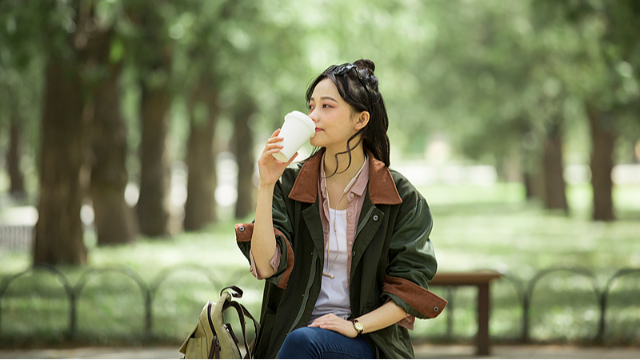 “一个手环=几十杯咖啡? ”电子咖啡手环火了, 医生: 本质是刺激神经