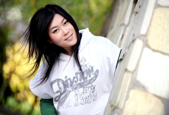 16ǰ, ǸڱµﳪŮ, ô?()