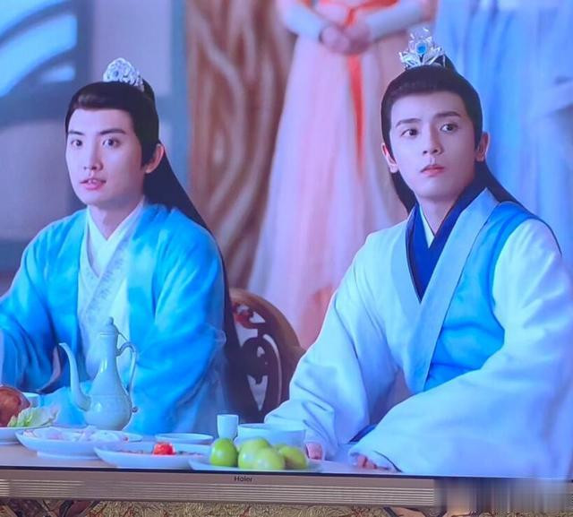 红不了就转行演土剧? 这3位演员拍长剧是糊糊, 演短剧却鹤立鸡群(庞瀚辰大吗)