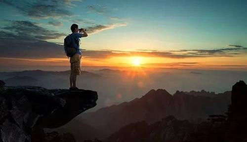 我们在人生前行的道路上,遇到的所有的苦难,都是我们必须经历的历练