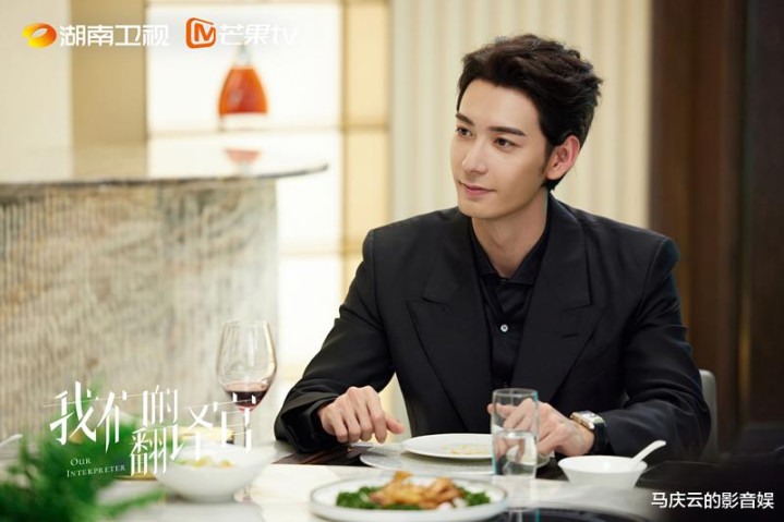 �����ǵķ���١��ײ�, ��ɫ��ϵ��ͬ, ��������, ���͵Ĺ�Ѫ��(���ǵķ����,�װ��ķ������˭)