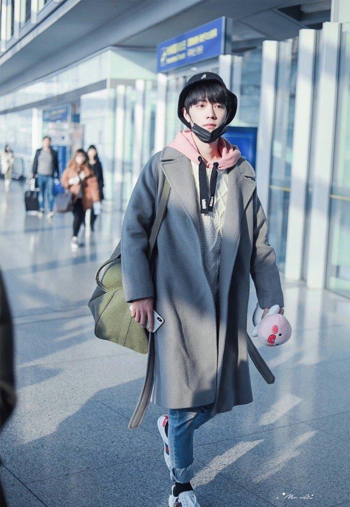 Фս����LOOK���쳱��, ��˿�����¾����