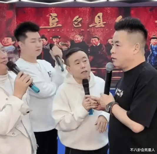 “卖假酒”风波两年后, 66岁潘长江又出来“丢脸”了(潘长江豆包县令开机)