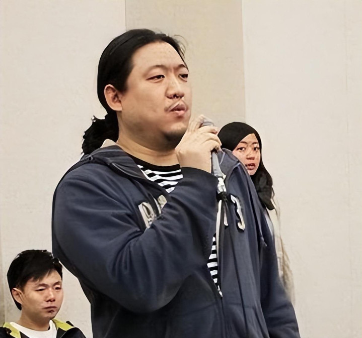 �����: ����÷�á���糵�μ�ͬѧ�ۻ�, 47���ƾ������ӡ��ߺ�(����� ÷��)