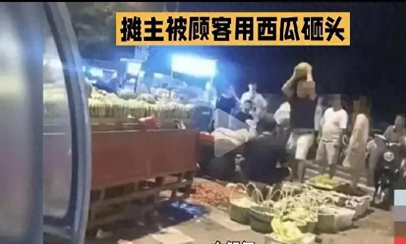 木炭粉+高温灼烧，白猪变黑猪！三亚2摊主各罚8万
