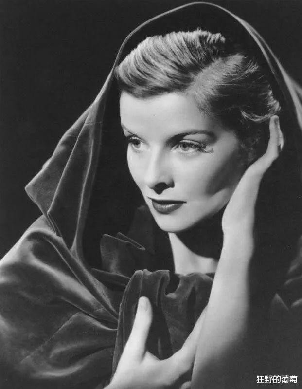 ��ɪ�ա��ձ�: ������Ů��, ����26���鸾, 4���˹��, ȴ�Ӳ��콱