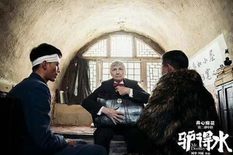 谁能给我好处,我就对他摇尾乞怜.