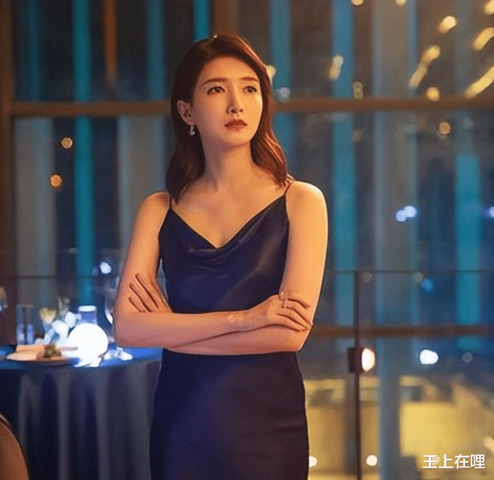 4��Ϸ����: ��ɶ�������Լ�, Ƭ��ǧ�򻹲�����, ������Ź�(��־�ս�ɺ�ݵĵ��Ӿ�)