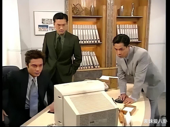 ������Ϯ����TVB�ư�? ������TVB: �۾������еġ����¹⡱�롰��ɰ�롱, ��ѡ˭? ����˭��������?(tvb����)