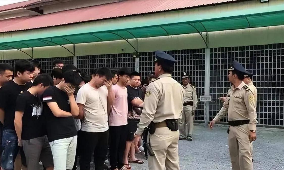 缅北电诈黑产内幕：割肾抵债、AK扫射，四大家族覆灭真相
