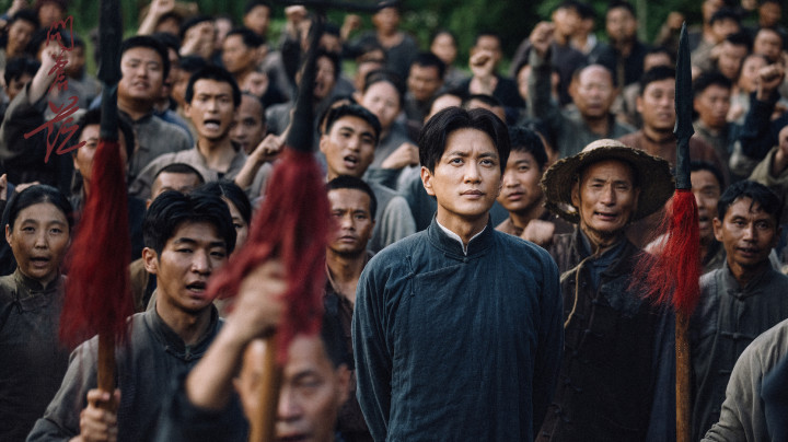 ���Ӿ硶�ʲ�ã���չ�, �״γ�������ë���������سɳ�����