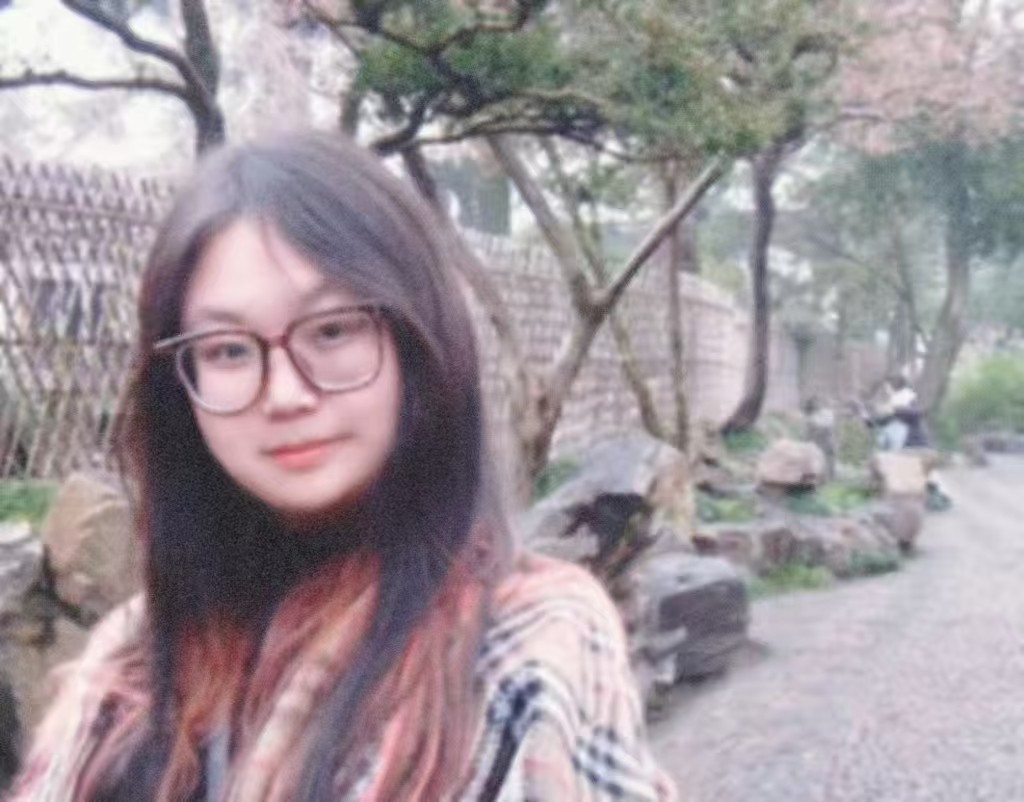 美学评论家冯德祥和学生马佳慧共同探讨——从Al与动漫看美学发展