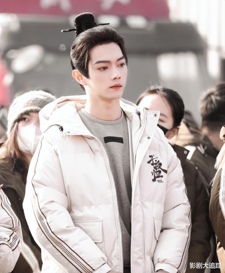 �����¾硶��ҹ�顷����, �����ޱ���ݴ���С��ʿ, �ݺ��ڴ���