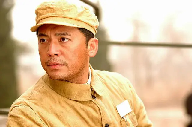 《亮剑》演员对比, 谢宝庆认不出, 孙德胜做丁克, 王有胜英年早逝