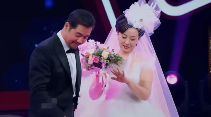 明明是二婚夫妻, 却比初恋还要甜蜜的6对明星(明星婚恋史)