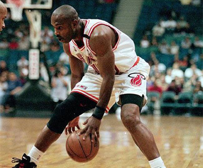 nba历史十大最骚运球节奏大师 保罗专门戏耍大个 榜首人球合一