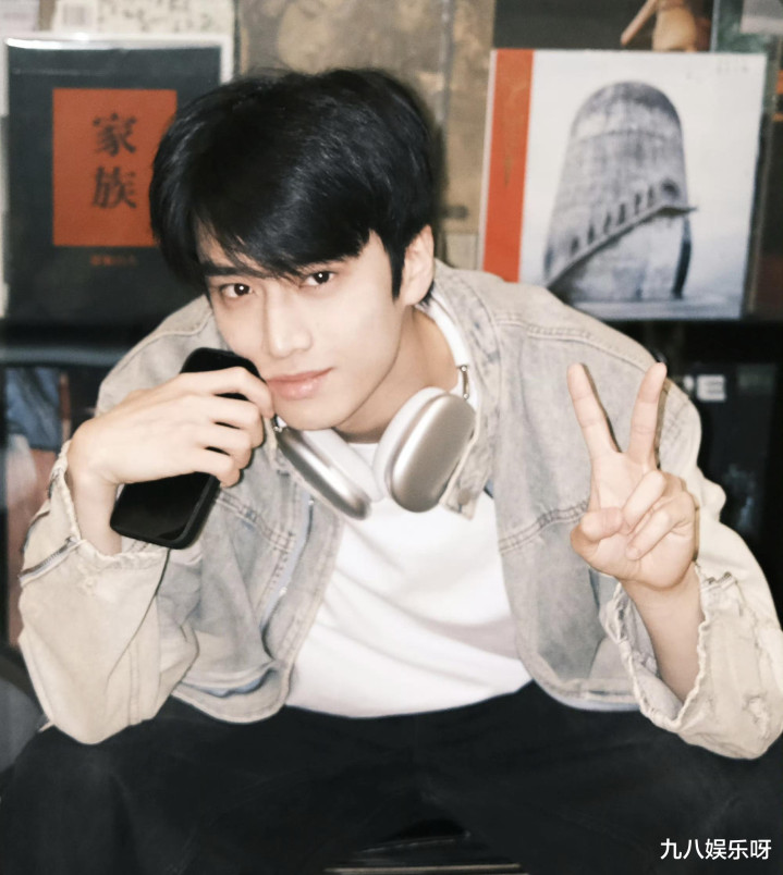 ����ة���¾�һ����û��һ��Ϸ, �ж�����С10��, ����������Ϸ(ة����ô��)