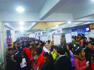 广州、浙江、江苏电子厂提供了4000的工资水