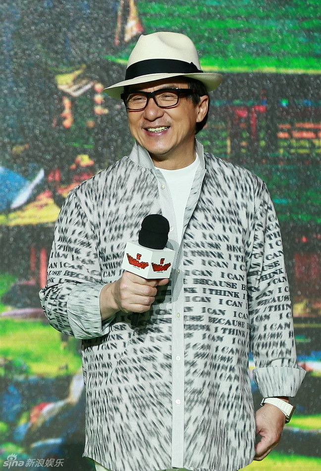 首映礼,中文版配音黄磊,成龙,周杰伦等,英文配音杰克布莱克(jack