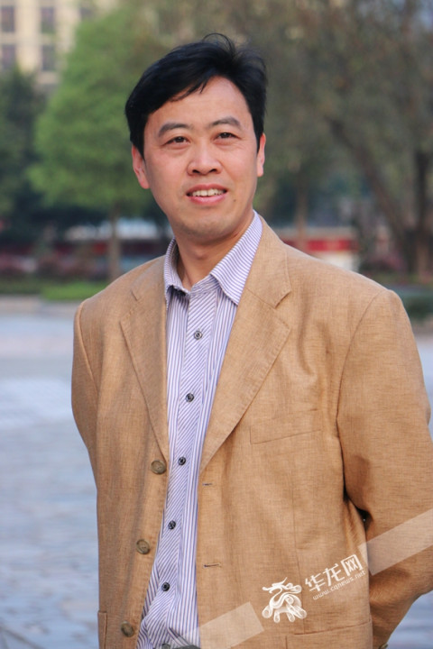 "我在南岸上好学--寻找我心中的启蒙老师"全媒体系列报道(2)李建兵: "