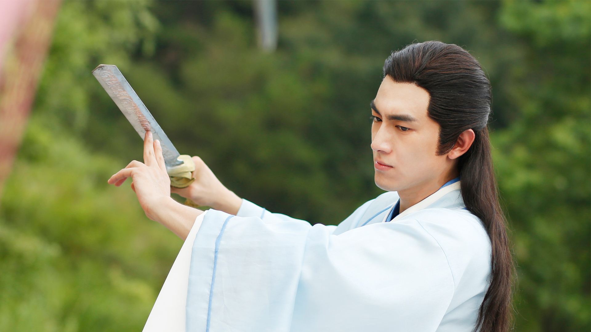 薛之谦偷偷去客串的电视剧, 认出了"宇文玥", 没认出老薛