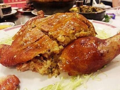 可能大家都不一定知道,其实这种鸡包糯米的糯米鸡曾风行顺德食坛.