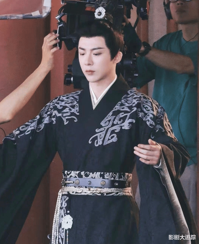 ����������溵t�����¾硶�ճ�Ů��, ���ֱ�Ű, ��溵t����Ů����