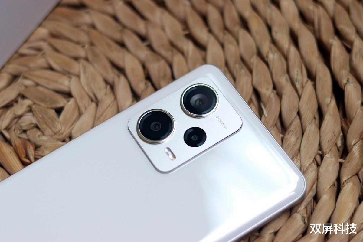 索尼imx766仅1699元, 5000mah大电池 oled直屏, 王一博代言_zzd_学生