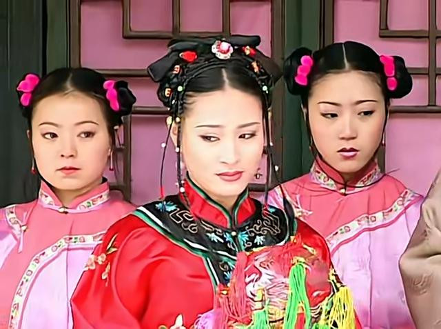 ������: ǧ��С�㱻��Ҫ����ؤʱ, ��ޱΪ��˵�����Ļ�����һ��(�������龰��Ƭ��)