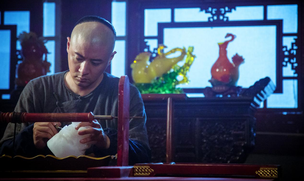 �������š�����������׷�糱 �ص���ǻ����Խ��Խ��ζ