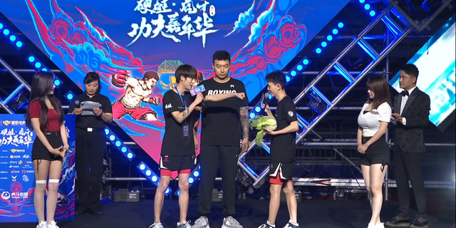 嘴哥&ldquo;1打2&rdquo;战书开炮, 耀扬心态崩了: 他没有把我当人看!