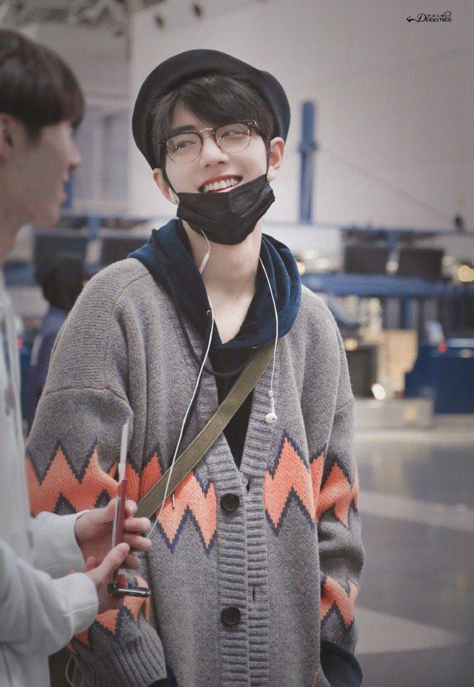 Фս����LOOK���쳱��, ��˿�����¾����