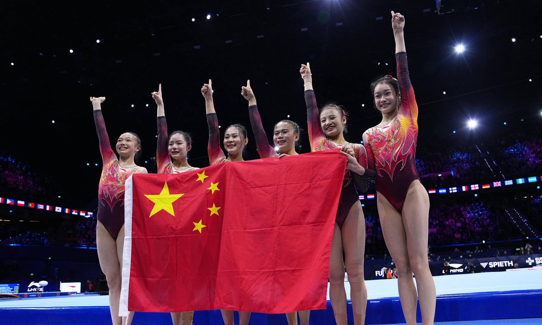 20年首冠!中国体操女团165.764分夺金:落后追平反超,直通洛奥